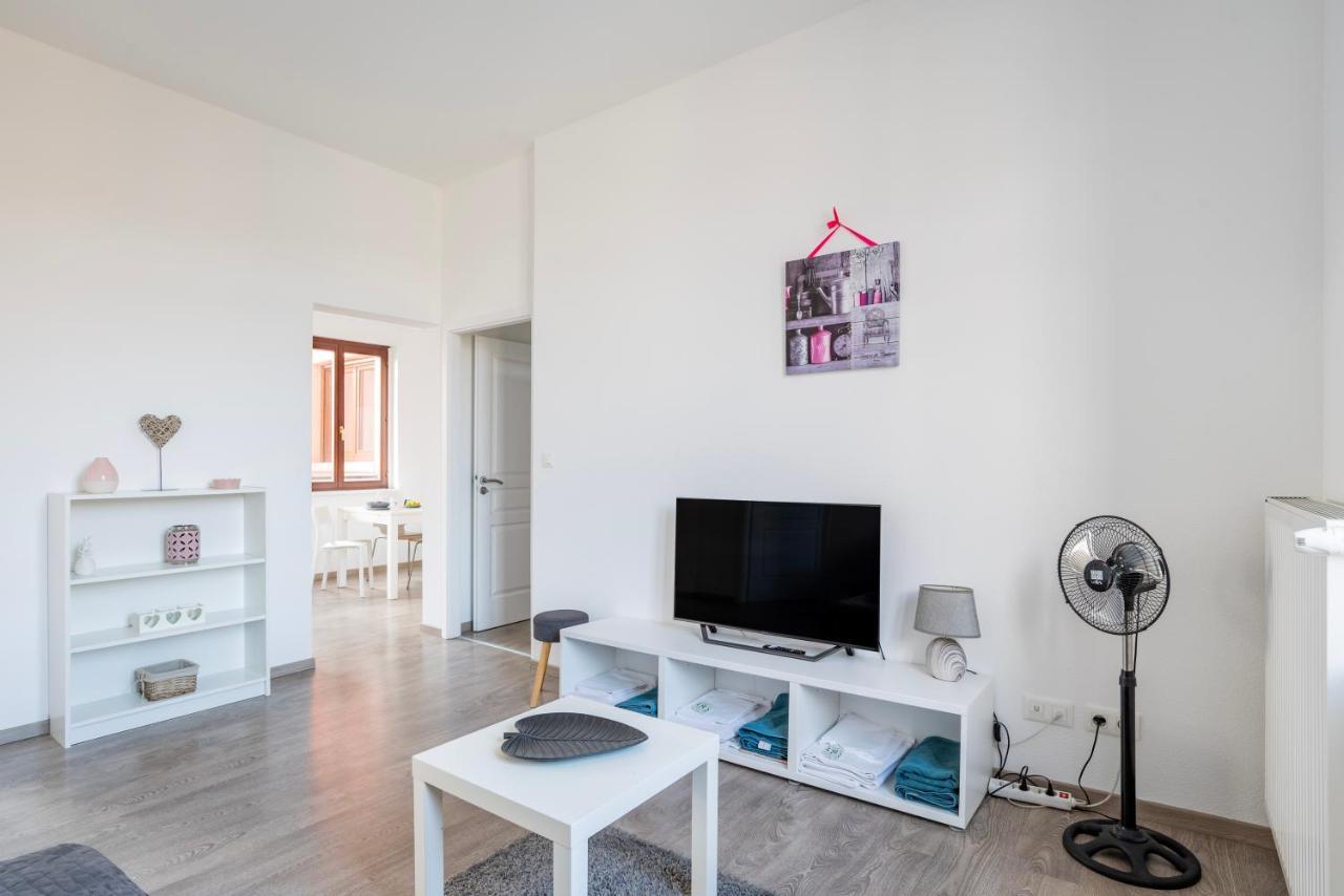 Apartamento Le Manoir De Cyrielle A 10 Min Du Centre De Strasbourg Bischheim Exterior foto