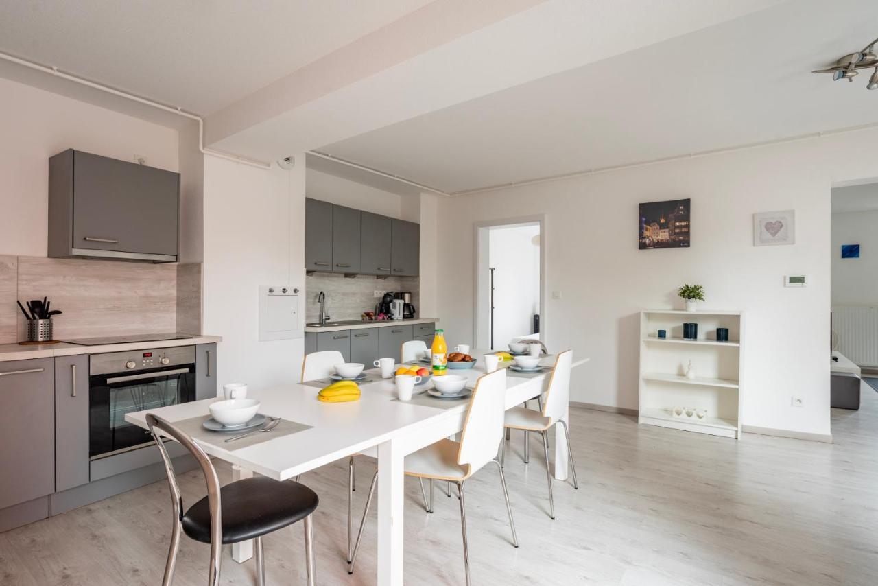 Apartamento Le Manoir De Cyrielle A 10 Min Du Centre De Strasbourg Bischheim Exterior foto