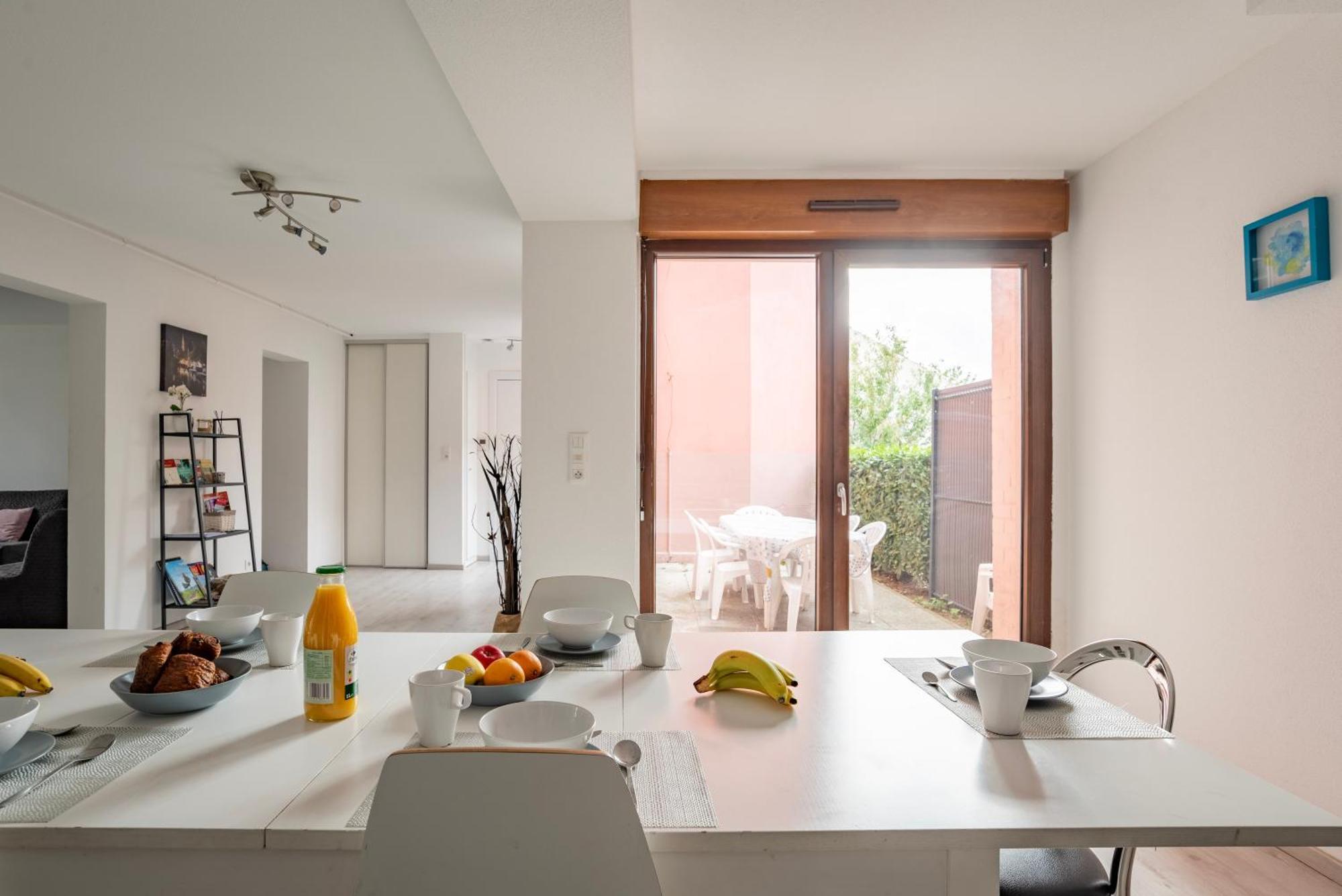 Apartamento Le Manoir De Cyrielle A 10 Min Du Centre De Strasbourg Bischheim Exterior foto